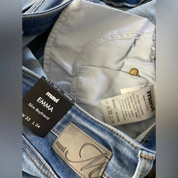 Emma Slim Boyfriend Jeans  - Picture 10 of 16